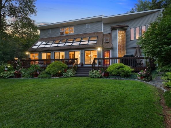 23 Shore Road, North Brookfield MA 01535