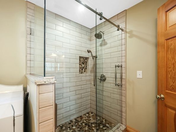 23 Shore Road, North Brookfield MA 01535