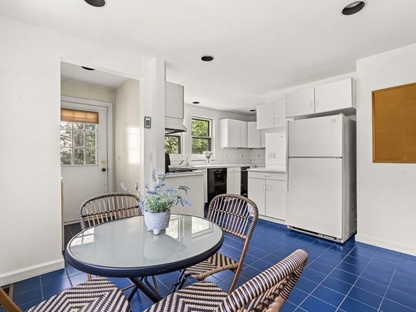19 Glengarry Road, Winchester MA 01890
