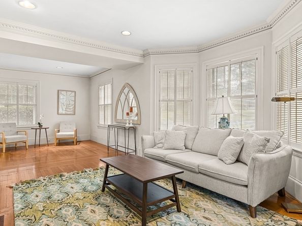 19 Glengarry Road, Winchester MA 01890
