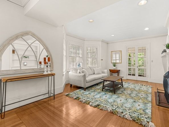 19 Glengarry Road, Winchester MA 01890