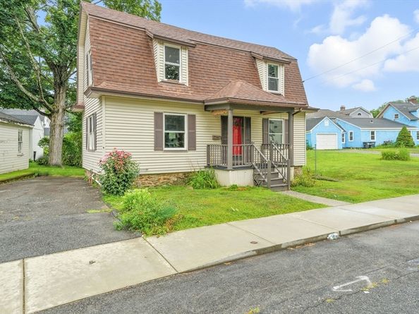 20 Glover St, Southbridge MA 01550