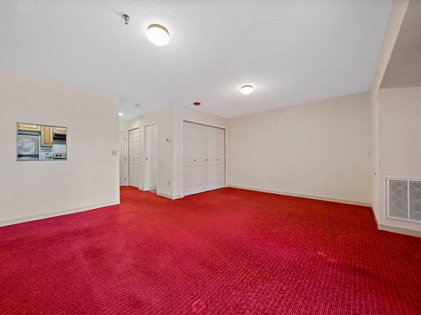 133 Commander Shea Blvd 215, Quincy MA 02171