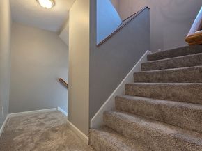 23 Fenton Dr, Worcester MA 01602