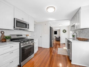 17 Swains Pond Ave