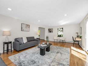 17 Swains Pond Ave, Melrose MA 02176