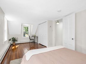 17 Swains Pond Ave, Melrose MA 02176