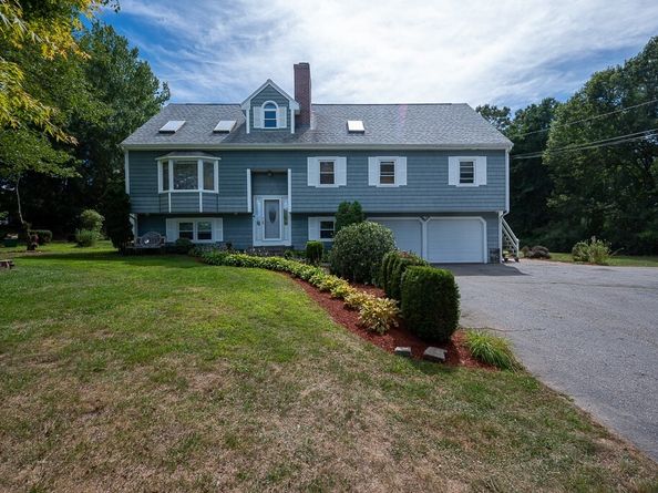 6 Marlboro Dr, Leicester MA 01524