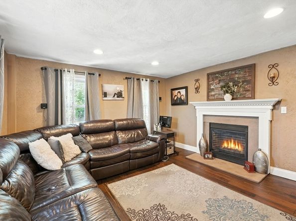 10 Mill St, Danvers MA 01923