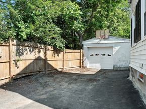 10 Mill St, Danvers MA 01923