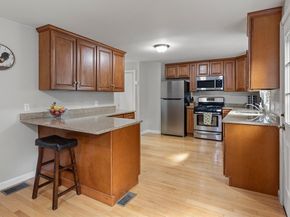 395 Providence Rd 4, Grafton MA 01560