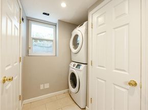 210 W 6th St 210, Boston MA 02127