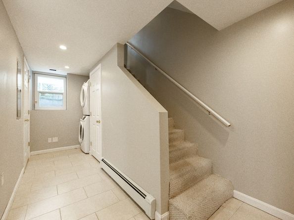 210 W 6th St 210, Boston MA 02127