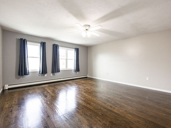 210 W 6th St 210, Boston MA 02127