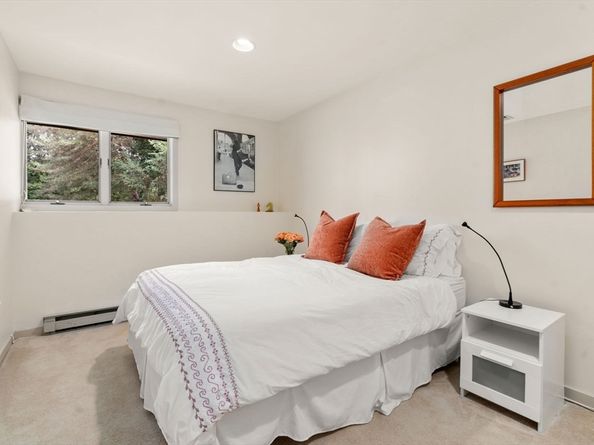 241 Perkins St F301, Boston MA 02130