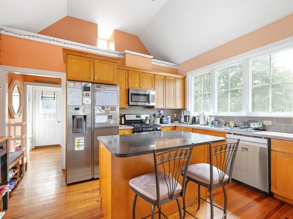 515 Lexington St 2, Waltham MA 02451