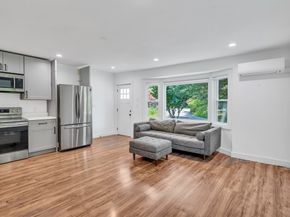 2 Clover Hill Road, Acton MA 01720