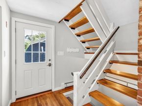 2 Clover Hill Road, Acton MA 01720