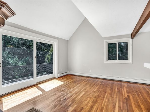 2 Clover Hill Road, Acton MA 01720