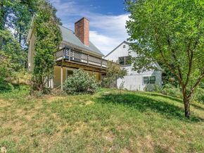 2 Clover Hill Road, Acton MA 01720