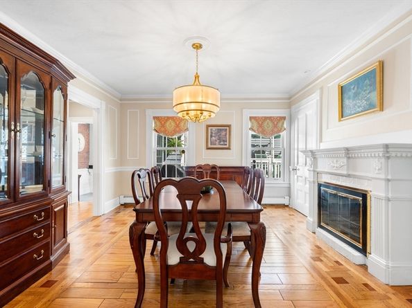 207 Bunker Hill St 2, Boston MA 02129