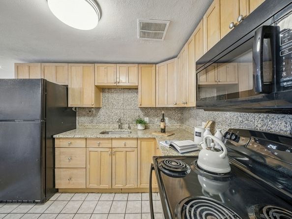 2 Lagrange Street 4, Boston MA 02132