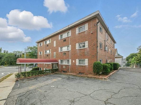 2 Lagrange Street 4, Boston MA 02132