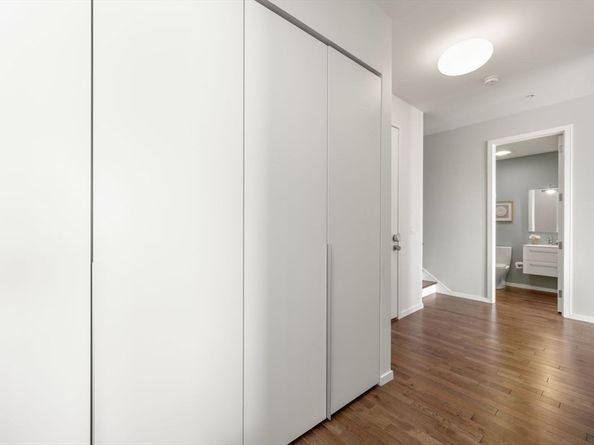 525 E. First St 5, Boston MA 02127