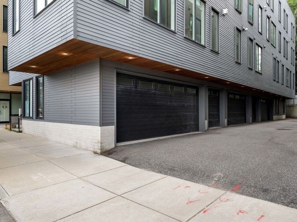 525 E. First St 5, Boston MA 02127