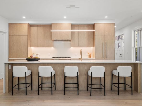 44A Robeson St 44A, Boston MA 02130