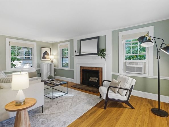 571 Washington St, Winchester MA 01890