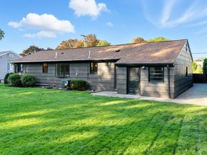 243 Hunting Rd, Needham MA 02494