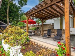 2 Deane Ave, Winthrop MA 02152