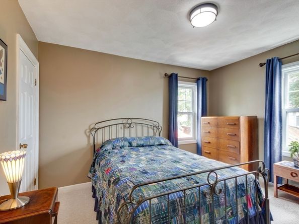 2 Deane Ave, Winthrop MA 02152