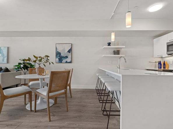 70 Bremen St 408, Boston MA 02128