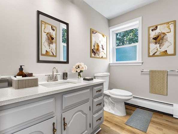 36 Brookside Rd, Braintree MA 02184