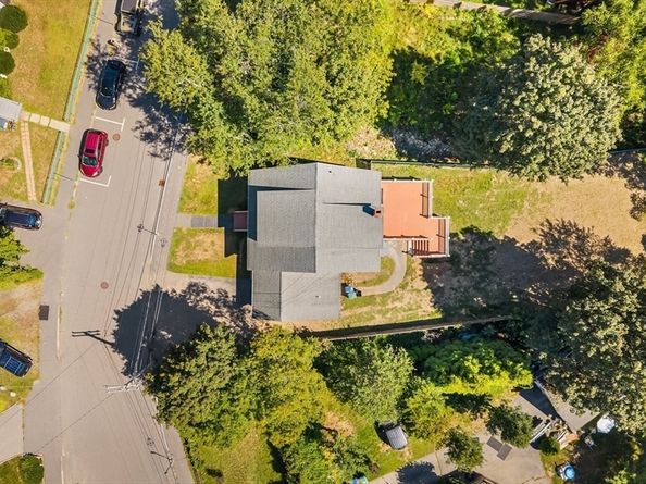 36 Brookside Rd, Braintree MA 02184