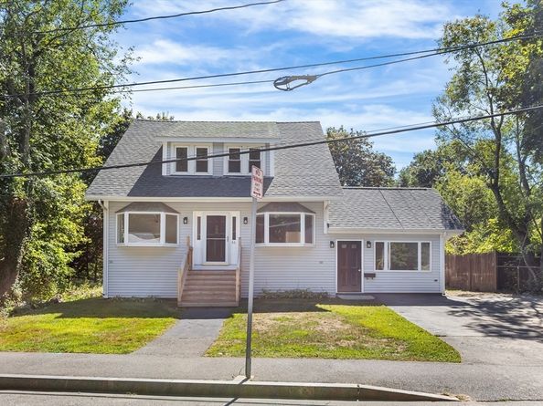 36 Brookside Rd, Braintree MA 02184