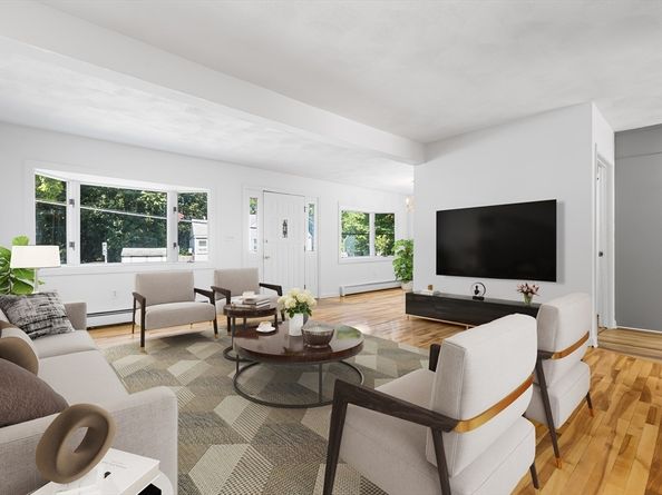 36 Brookside Rd, Braintree MA 02184