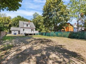 36 Brookside Rd, Braintree MA 02184