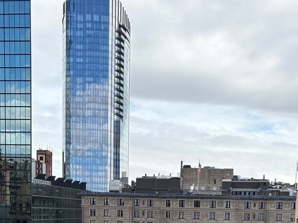 271 Dartmouth PH 6C, Boston MA 02116