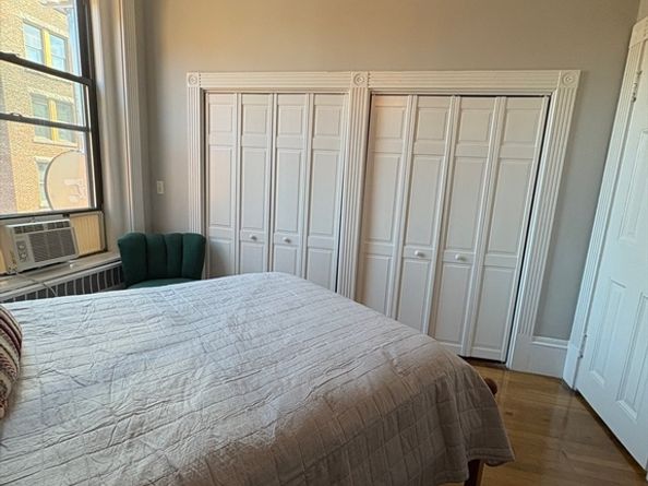 271 Dartmouth PH 6C, Boston MA 02116