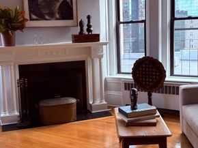 271 Dartmouth PH 6C, Boston MA 02116