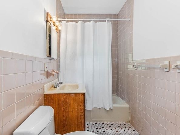 46 Southbourne Rd, Boston MA 02130