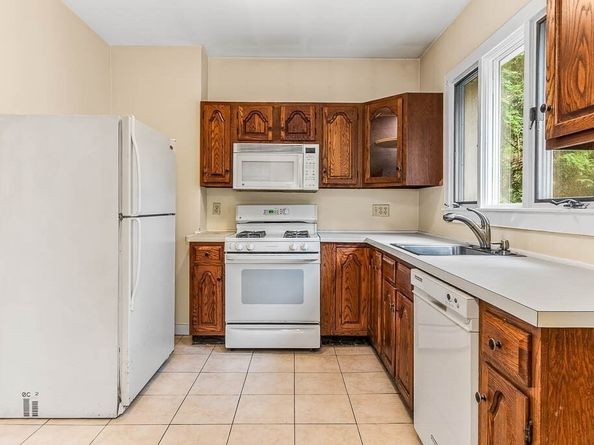 46 Southbourne Rd, Boston MA 02130