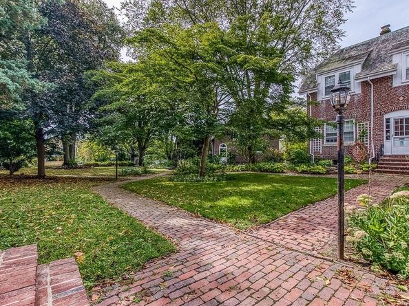 46 Southbourne Rd, Boston MA 02130