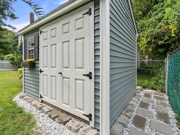 36 Courtney Rd, Boston MA 02132