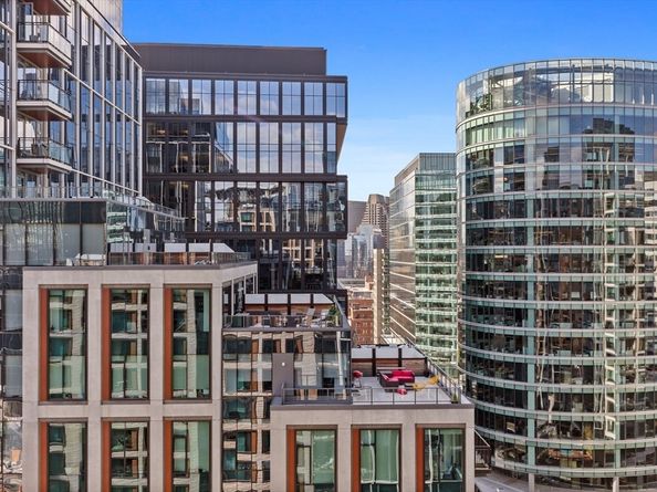 135 Seaport 1807, Boston MA 02210