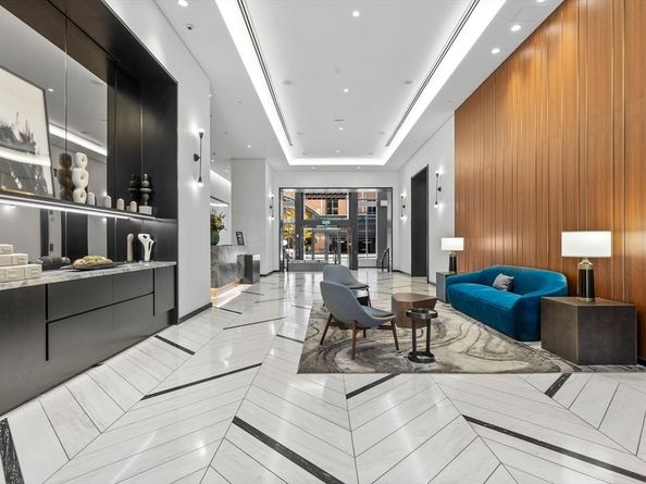 135 Seaport 1807, Boston MA 02210