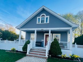 15 Bates Rd, Framingham MA 01702